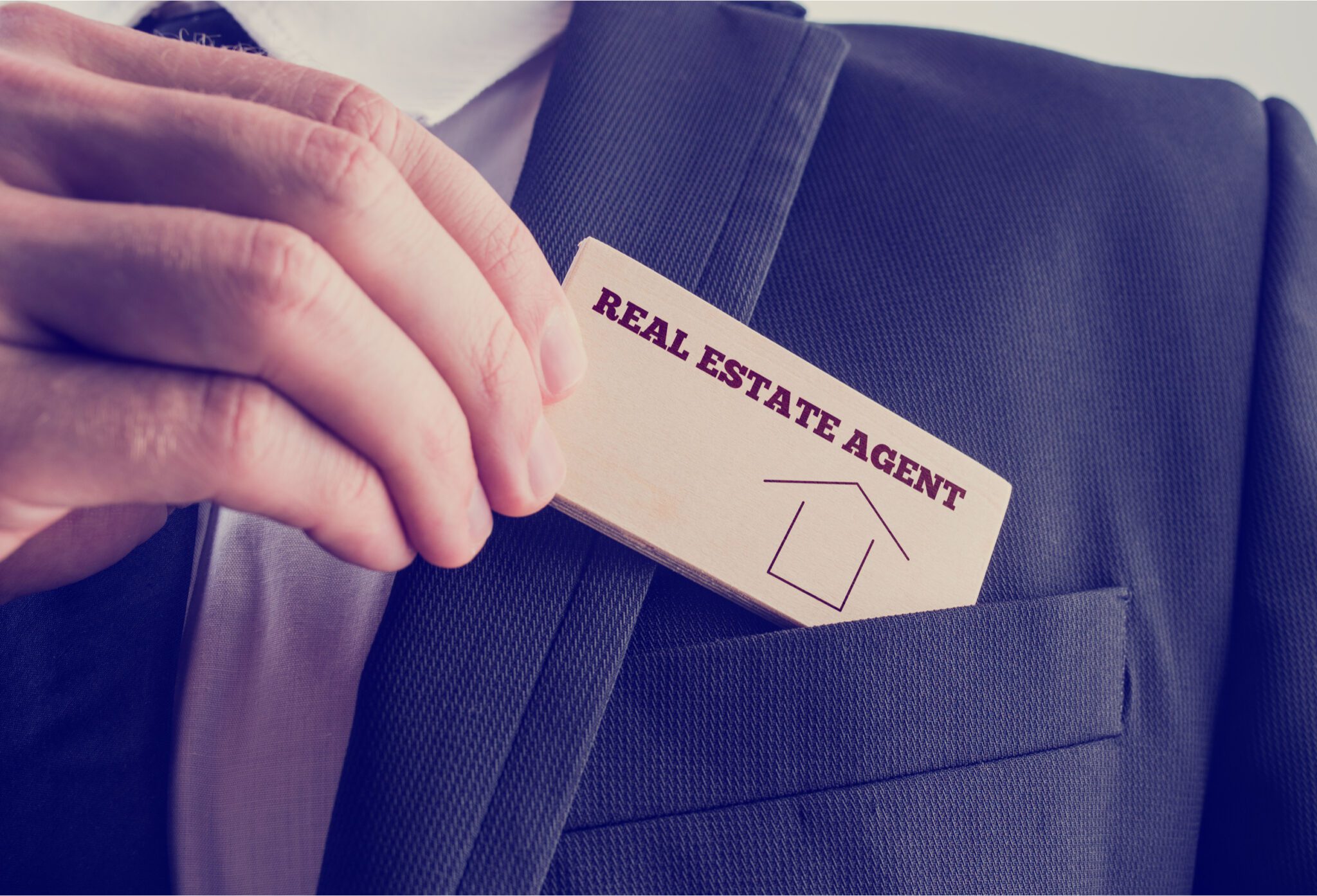 Qualities To Look For In A Real Estate Agent North Link Real Estate 